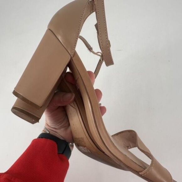 Kelly & Katie Hailee Nude Pump T Strap Sandals Size 8.5 - Picture 9 of 10